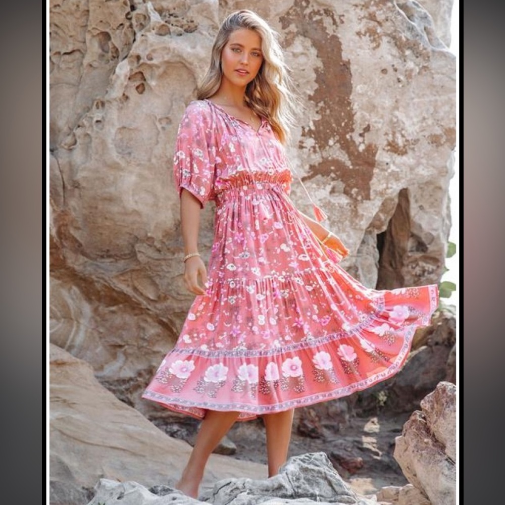 VICI BOHEMIAN MIDI DRESS SMALL